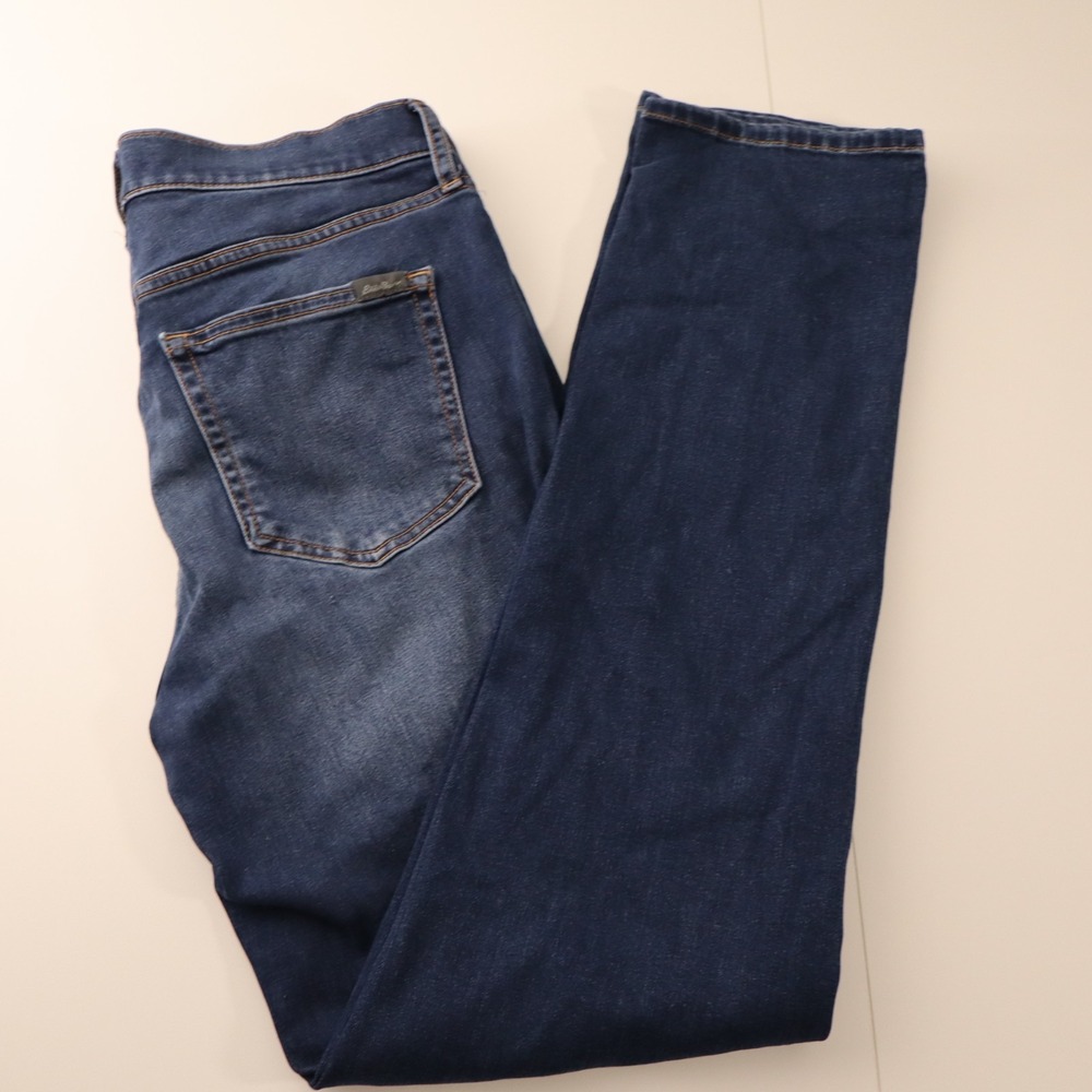 Eddie Bauer Women Slightly Curvy High Rise Slim Straight Jeans Blue Size 8 Tall